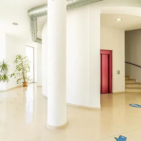 Inturjoven Hostel